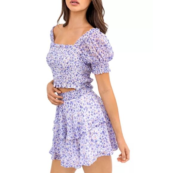 NWT Le Lis Smocked Puff Sleeve Crop Top White Purple Women's Size Large - Picture 2 of 13